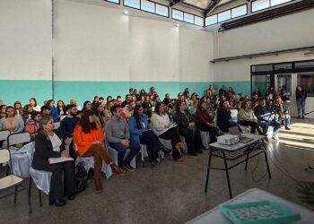 A partir de hoy la EP N° 49 se llama “Puerto Quequén”