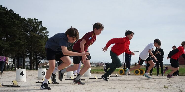 La etapa local de atletismo de los Juegos Bonaerenses brilló en la Pista Municipal