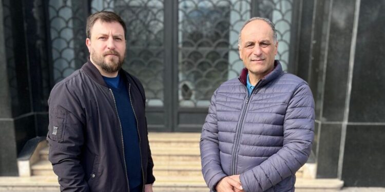 Nunca mas la planta política por encima de los empleados municipales de carrera