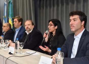 Andrea Cáceres abrió Encuentro Regional por los Derechos del Niño en Luján