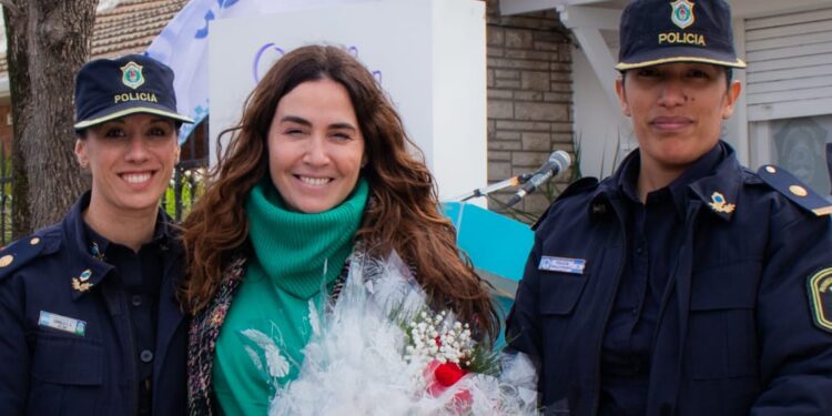 Jimena López encabezó la reinauguración de la Comisaría de la Mujer y la Familia