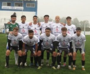 Independiente de San Cayetano goleó y se metió en semifinales del Torneo “Alejandro Barberón”