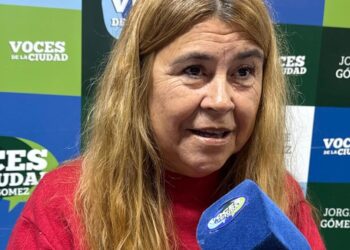 Evangelina Almada impulsa turnos por WhatsApp para afiliados de PAMI en el Hospital Ferreyra