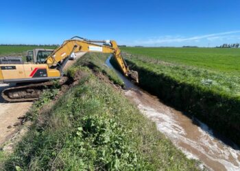 La Municipalidad mantiene en funcionamiento más de 400 kilómetros de canales en todo el distrito