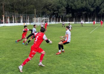 Mataderos ganó un duelo decisivo y aprieta la tabla del Torneo “Alejandro Barberón”