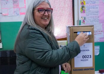 Silvia Blanco: “Es un día de esperanza, con una votación muy rápida y bien organizada”