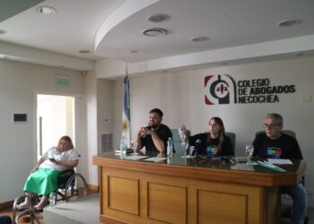 Amplia participación en el Conversatorio sobre Discapacidad