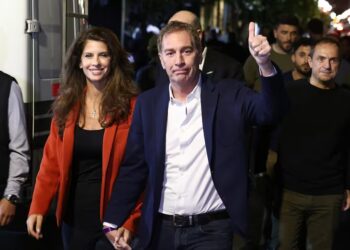 La Libertad Avanza se impone a Fuerza Patria en la provincia de Buenos Aires por estrecho margen