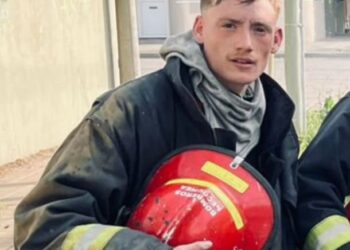 Un bombero le salvó la vida a un bebé que se estaba ahogando en Necochea