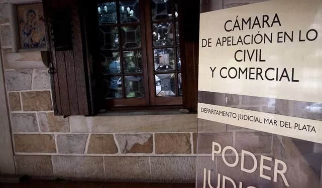 Se cayó de una reposera y se fracturó un dedo: el balneario deberá pagarle más de cinco millones de pesos