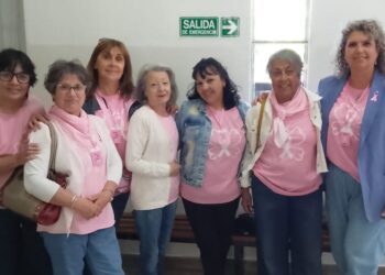 Alquimia Rosa volvió a decir presente: entregaron insumos al Hospital Irurzun tras una multitudinaria clase de Zumba solidaria