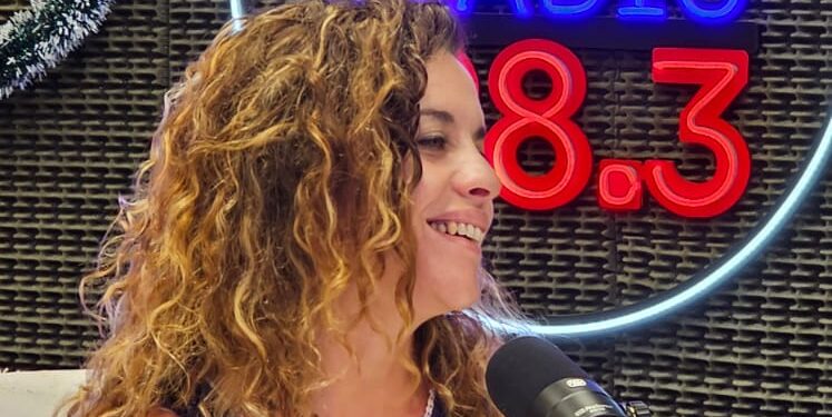 El taller “El Jinete Azul” celebra 20 años en Necochea con una clase de arte gratuita y solidaria