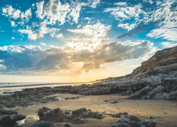 Entre el mar y la calma: así es la vida cotidiana en el balneario Los Ángeles