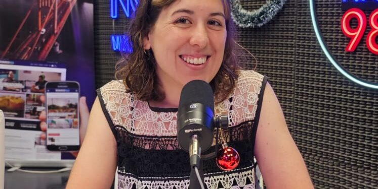 “Una foto por un juguete”: Papá Noel vuelve al Teatro Municipal con una propuesta solidaria