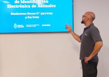 Productores se informaron sobre la implementación de caravanas digitales en el rodeo bovino