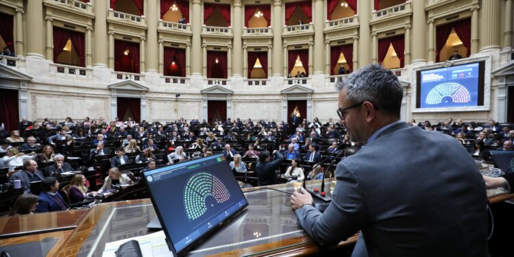 Diputados dio media sanción al Presupuesto, pero el Gobierno no logró avanzar con discapacidad ni universidades