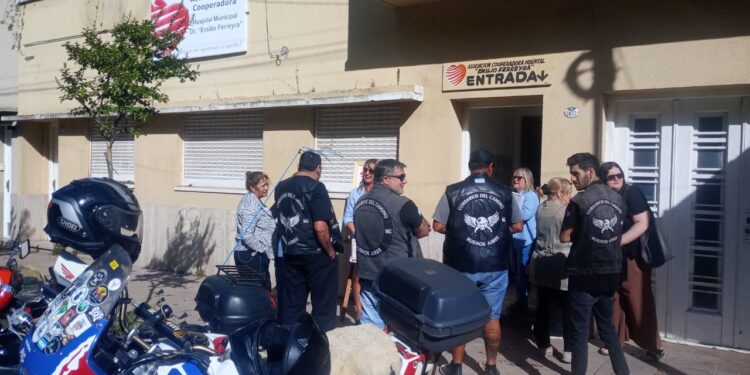 Solidaridad motera: Corsarios del Camino   donaron a la Cooperadora del Hospital Ferreyra