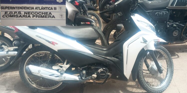 Secuestran una moto robada y aprehenden a un menor en un operativo en Necochea