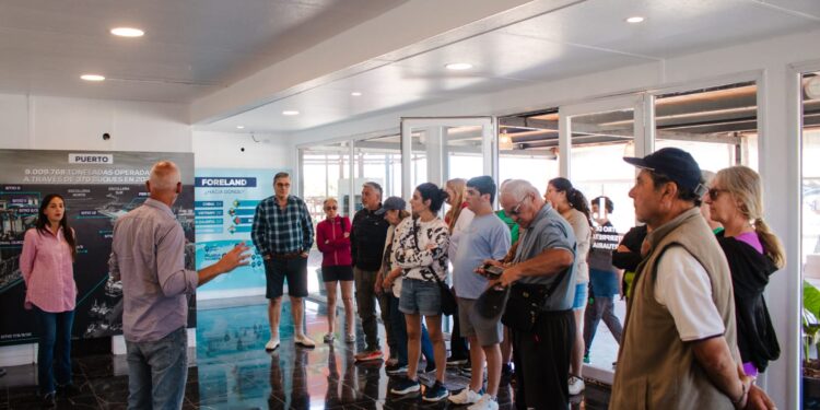 Puerto Quequén invita a la “Biblioteca de Bolsillo Sobre Ruedas”