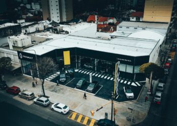Autos del Mar vuelve a la ciudad con test drives y promociones especiales en vehículos Renault