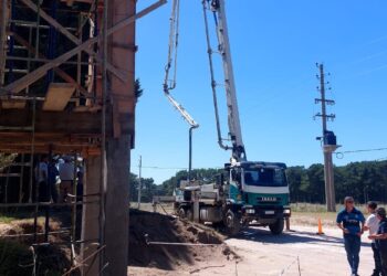 Avanza la obra que optimizará el abastecimiento de agua en la Villa del Deportista