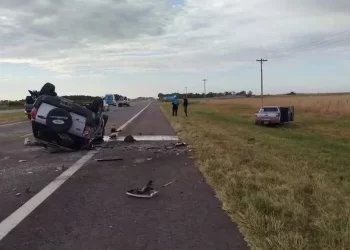 Tragedia en la Ruta 2: murió un joven de 20 años en un choque frontal y hay dos heridos
