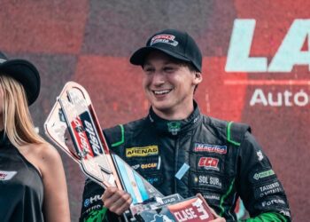 Franco De Benedictis tuvo un debut soñado en Turismo Pista Clase 3: pole position y segundo puesto en la final