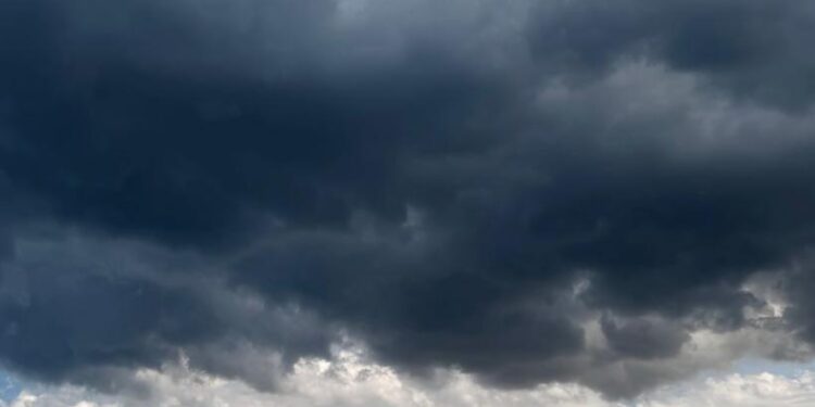 Cielo cargado para empezar la semana: lluvias en el pronóstico