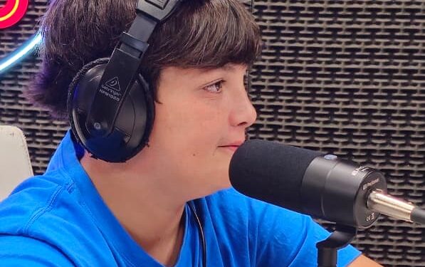 Con 12 años compite en simracing y busca apoyo para dar el salto al karting