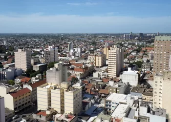 Paro general en Necochea: fuerte impacto en los servicios y movilización en el centro