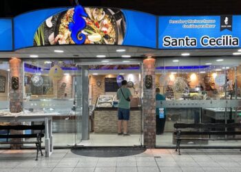 Tradición, familia y trabajo: la historia de la pescadería Santa Cecilia en Necochea