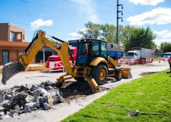 Comenzó una obra clave en Avenida Almirante Brown: afecta el acceso al puerto