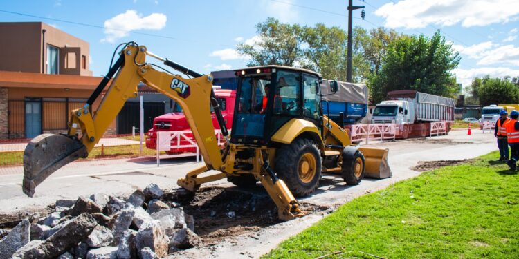 Comenzó una obra clave en Avenida Almirante Brown: afecta el acceso al puerto