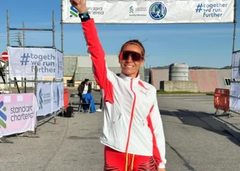 Candela Cerrone ganó la maratón en Malvinas y convirtió su triunfo en un mensaje argentino