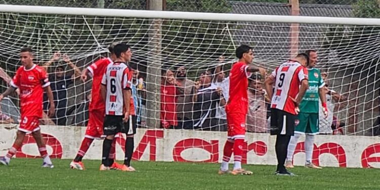 Entre goles y empates, comenzó la Liga Necochea 2026