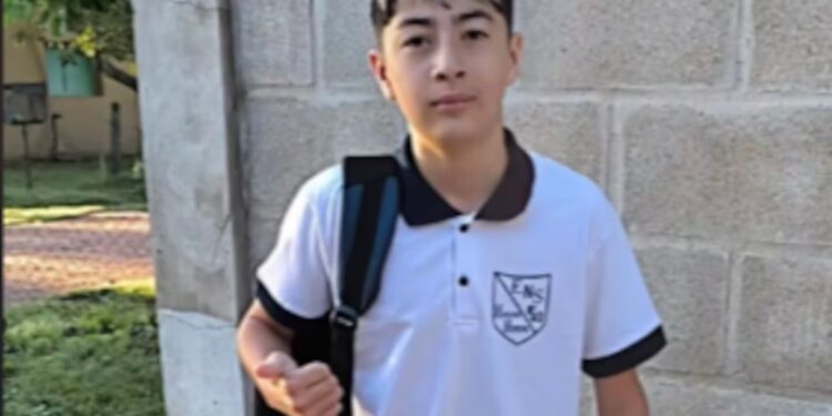 Quién era Ian Cabrera, el chico de 13 años asesinado en una escuela de Santa Fe