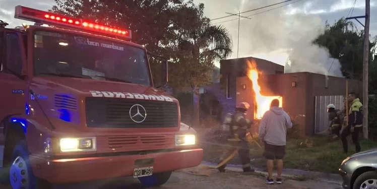 Balcarce: la invitó a irse y le prendió fuego la casa