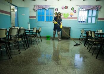 Paro de auxiliares y docentes afectará el dictado de clases en Necochea