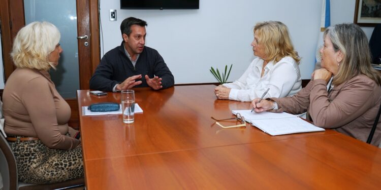 Municipio y Cooperadora del Hospital Ferreyra trabajan en mejoras para 2026