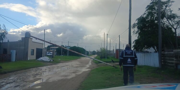 Ráfagas de casi 90 km/h y más de 50 mm de lluvia: el balance del temporal en Necochea y Quequén