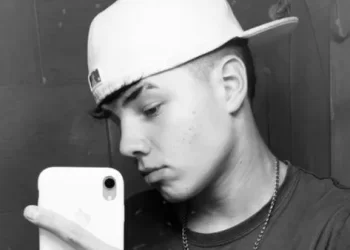 Convocan a una sentada por el caso de Bautista Coronel en la previa de la audiencia