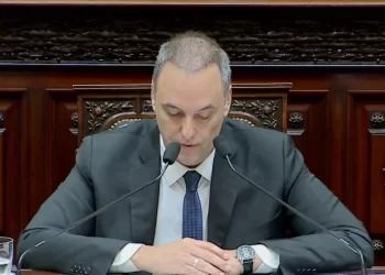 Adorni se defendió en Diputados: “No cometí ningún delito y voy a probarlo en la Justicia”