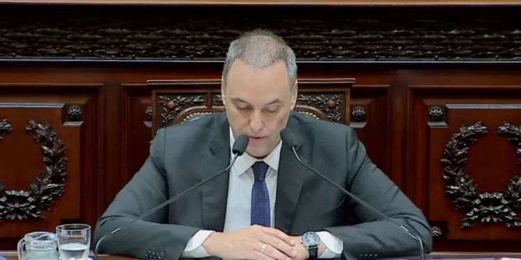 Adorni se defendió en Diputados: “No cometí ningún delito y voy a probarlo en la Justicia”