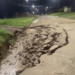 Precaución en Quequén: se desmorona la calle y hay riesgo al circular