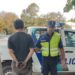 Tres aprehendidos tras intentar robar bolsas de papas en un campo