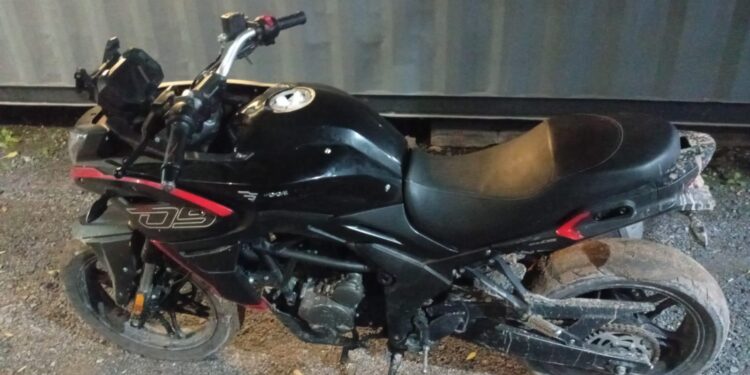 Hallaron en Quequén una moto robada en Mar del Plata