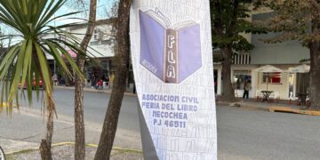 Se realizó la suelta de libros en Necochea