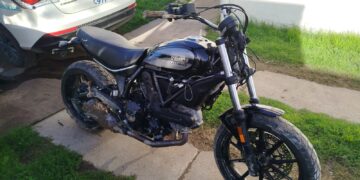 Hallan moto de alta gama con pedido de secuestro activo