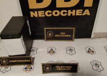 Allanamientos por amenazas en escuelas: investigan pintadas intimidatorias