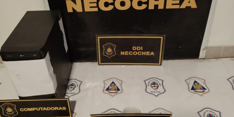 Allanamientos por amenazas en escuelas: investigan pintadas intimidatorias